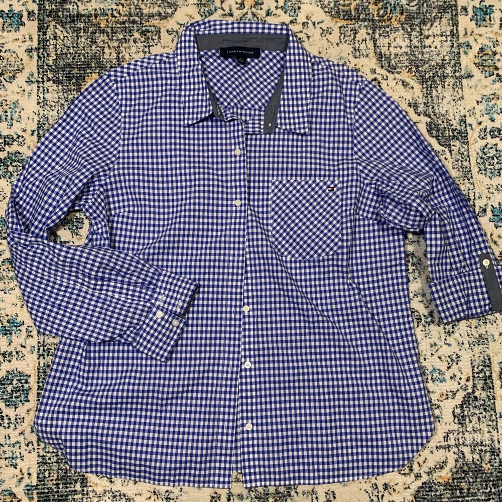 NWOT blue Tommy Hilfiger button down